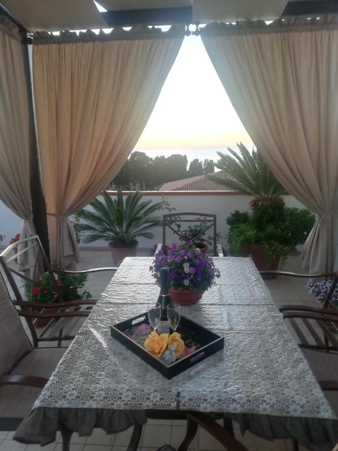 Terrazza Sabine Accomodation Tropea Extérieur photo