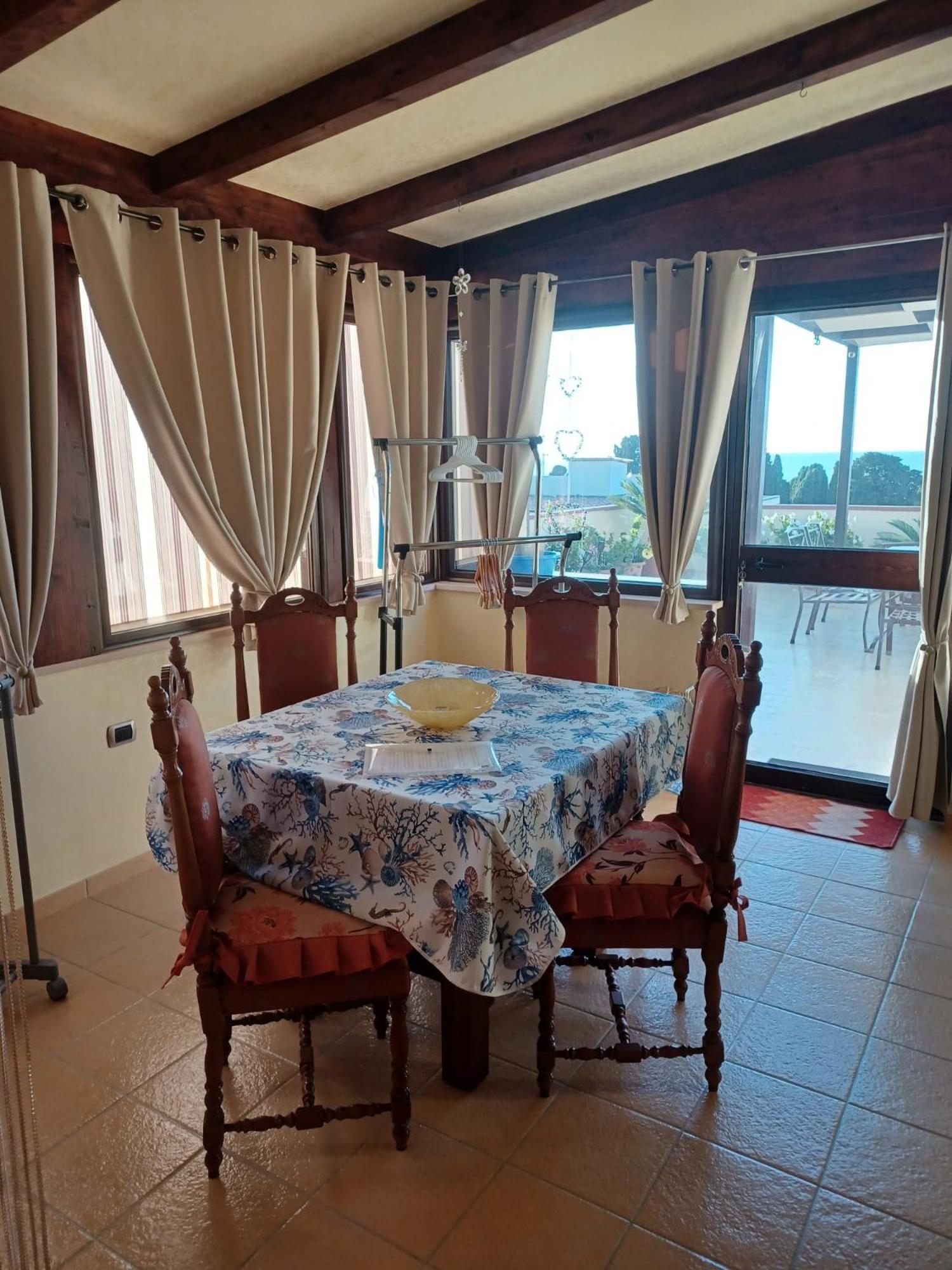 Terrazza Sabine Accomodation Tropea Extérieur photo