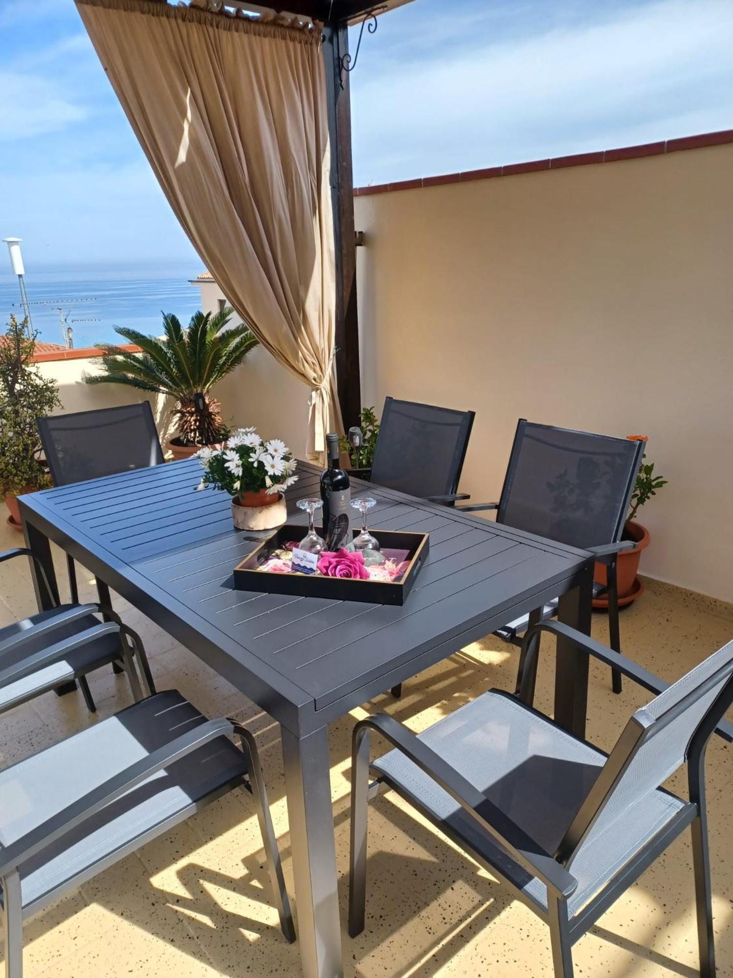 Terrazza Sabine Accomodation Tropea Extérieur photo