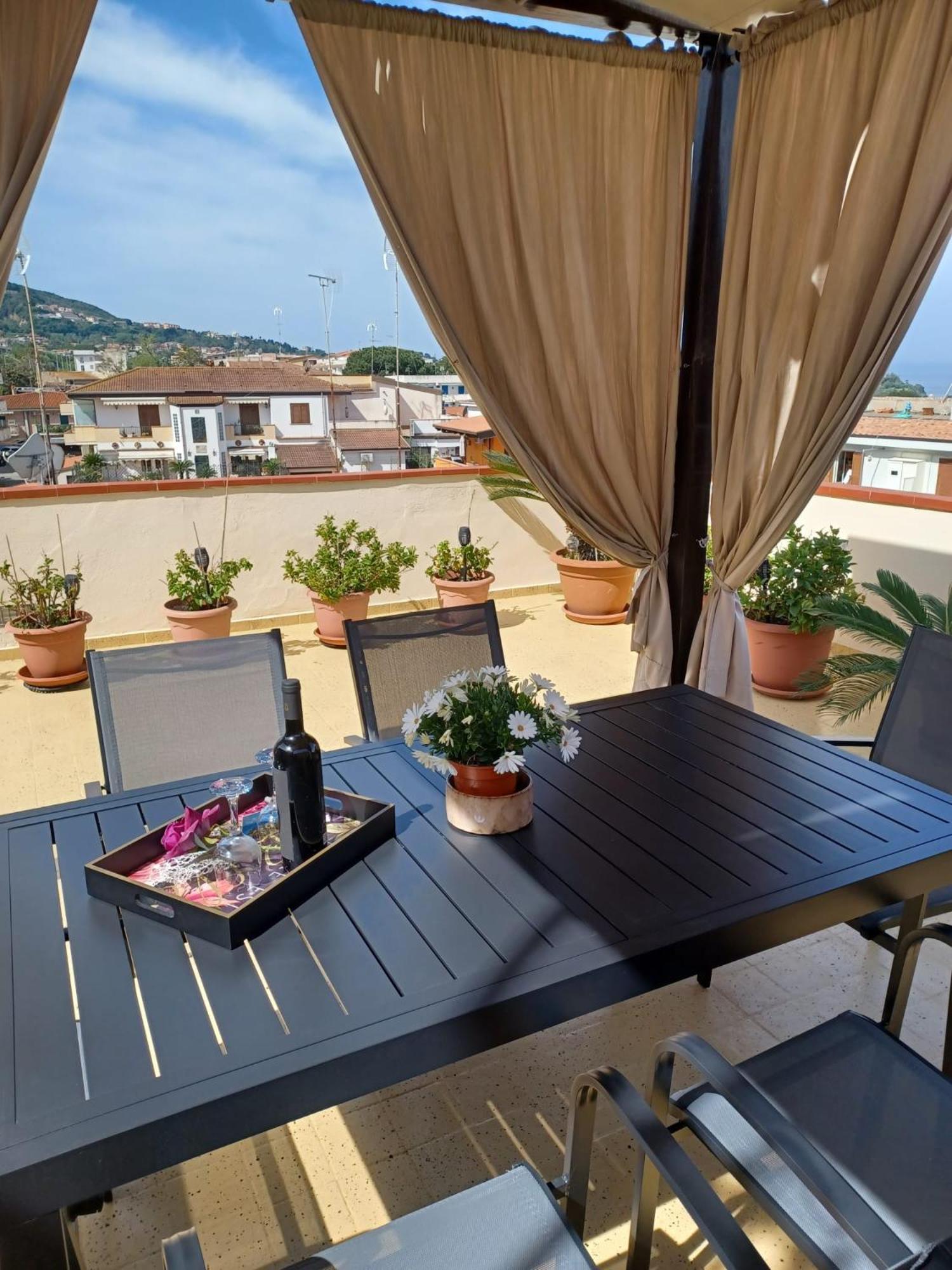 Terrazza Sabine Accomodation Tropea Extérieur photo